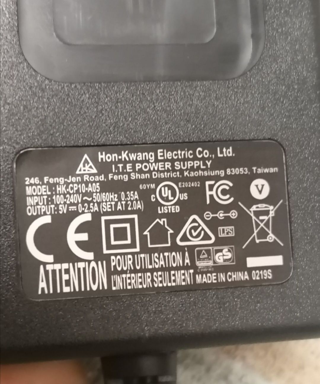 Адаптер блок питания Hon-Kwang HK-CP10-A05 100-240V~50/60Hz 0.35A