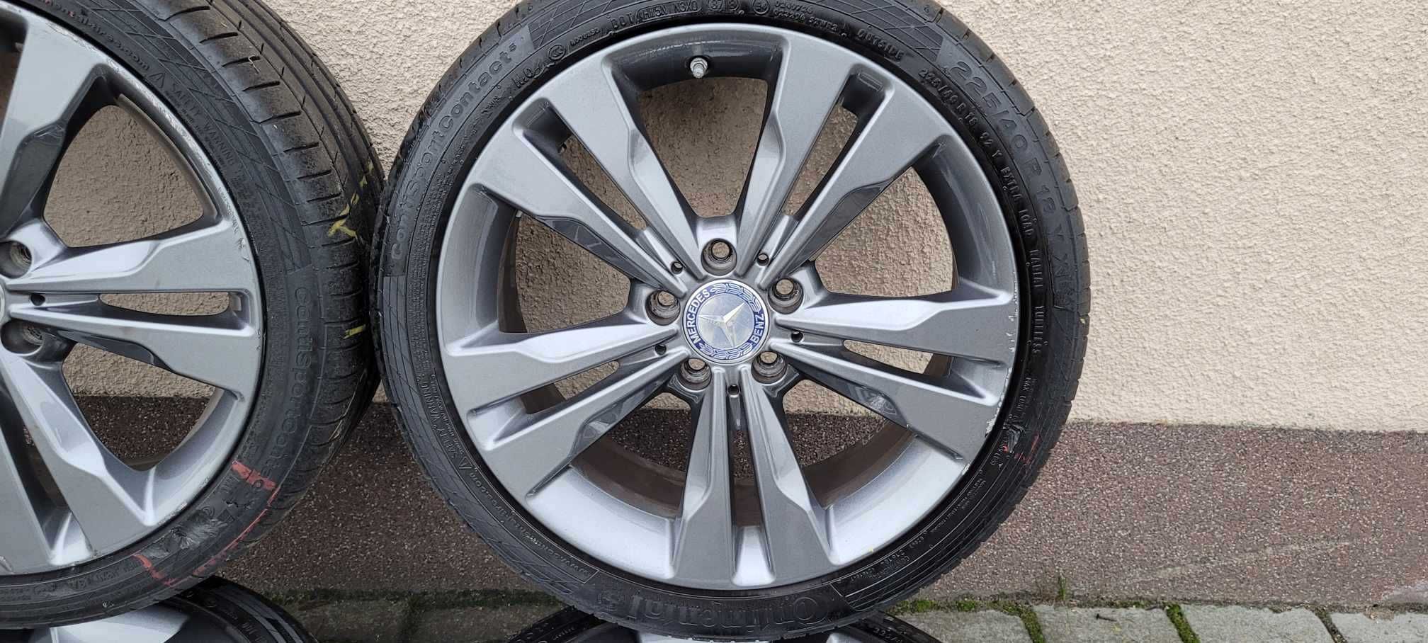 Alufelgi MERCEDES A246 5X112 z oponami 225/40 R18 lato czujniki