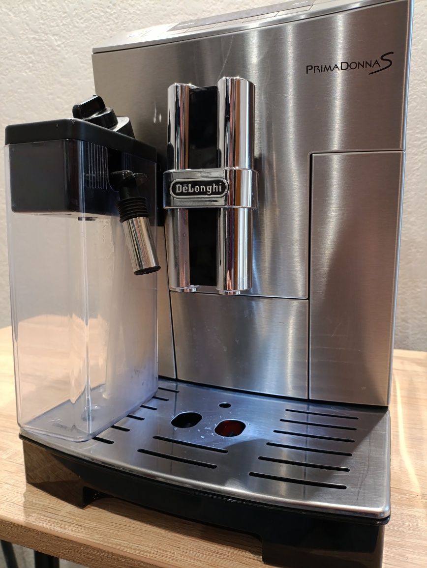 Delonghi primadonna s