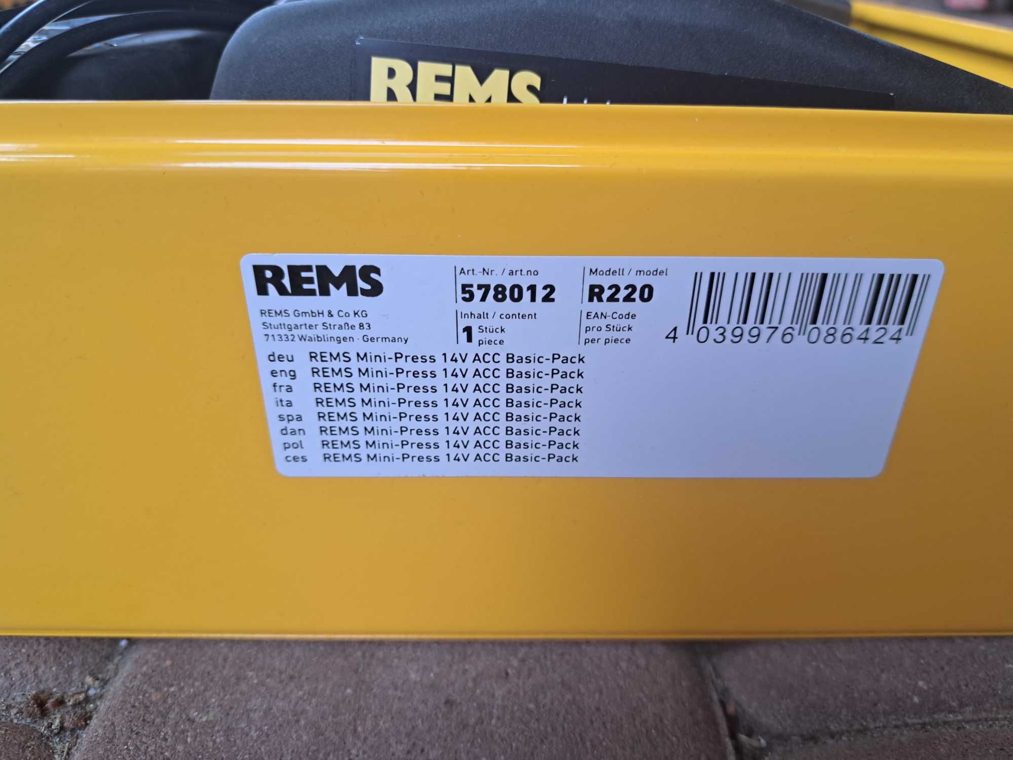 Sprzedam prasę akumulatorową mini REMS ACC 14 V