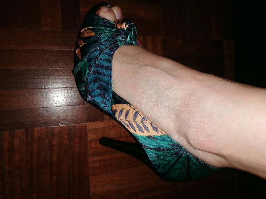 Sapatos estampados n35