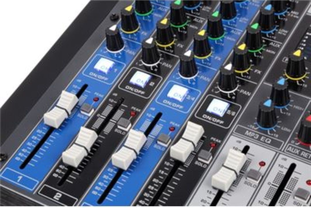 NOVO  _  Power Dynamics Professional - Mesa de Mistura 16 Canais
