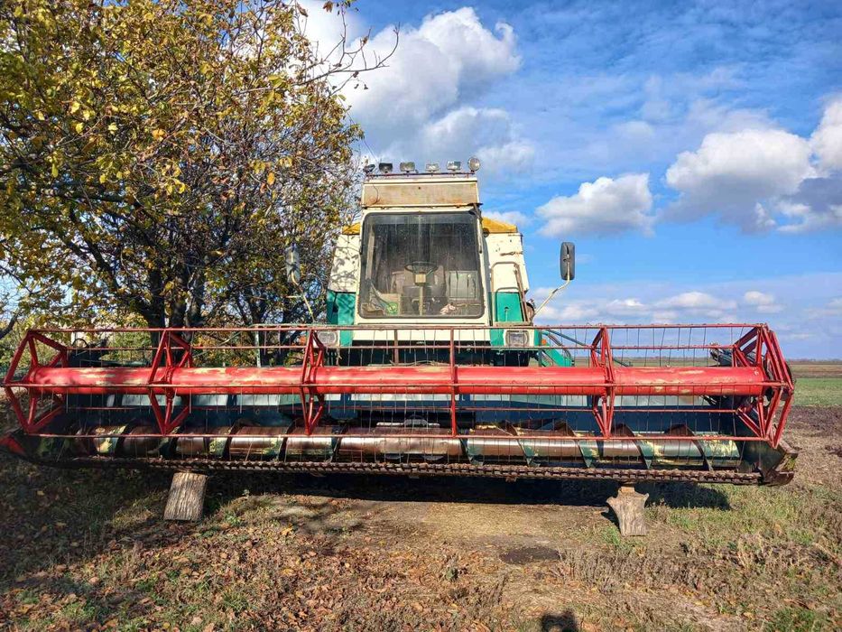 Комбайн Fortschritt E-516