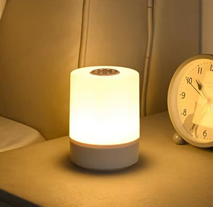 Нічник приліжковий із сенсорним керуванням з USB-зарядкою