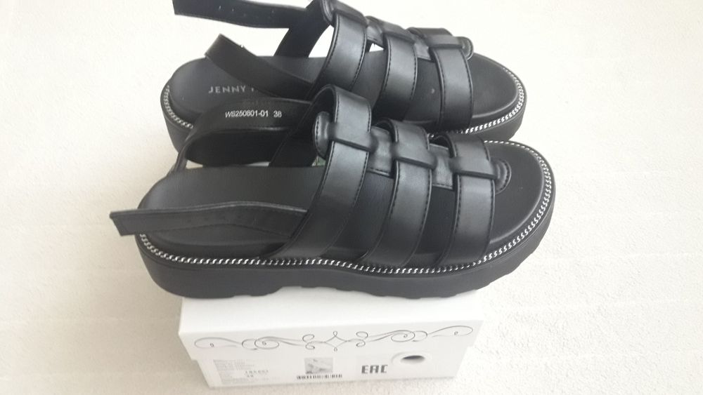 Нові жіночі босоніжки р. 38