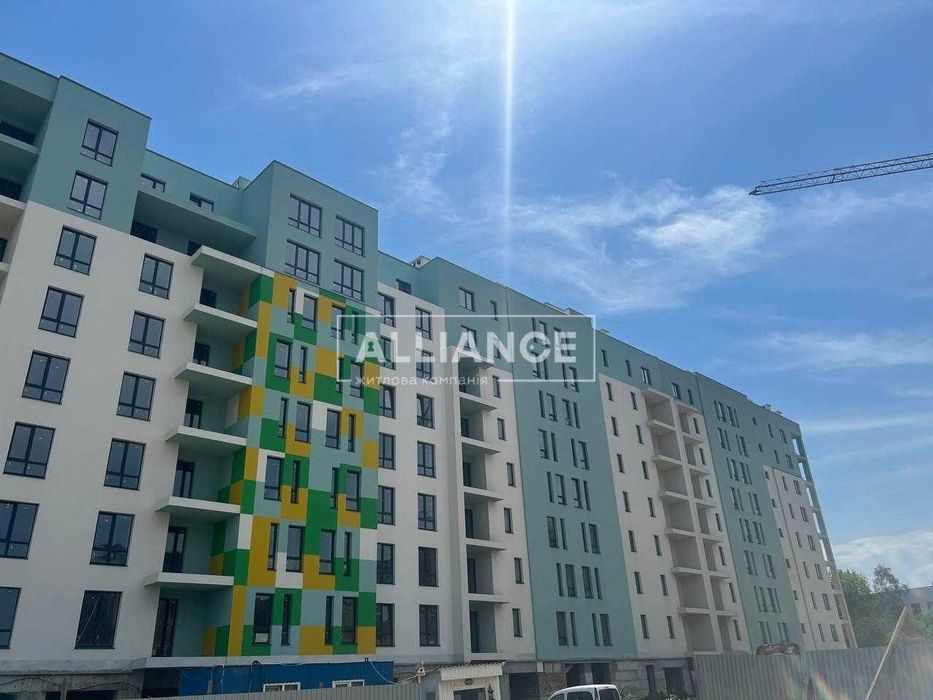 Готова, видова 2кім.квартира поруч Метро!