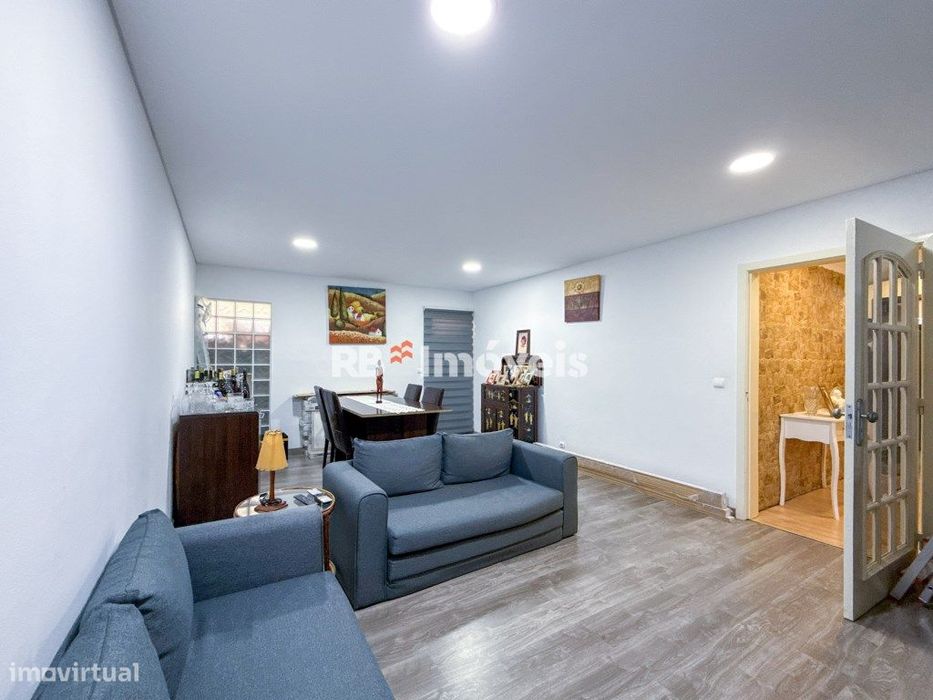 Apartamento T3- Com arrecadação