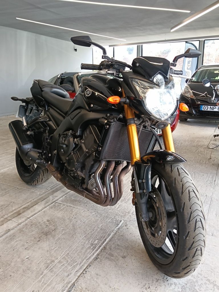 Yamaha FZ8 - Naked Bike