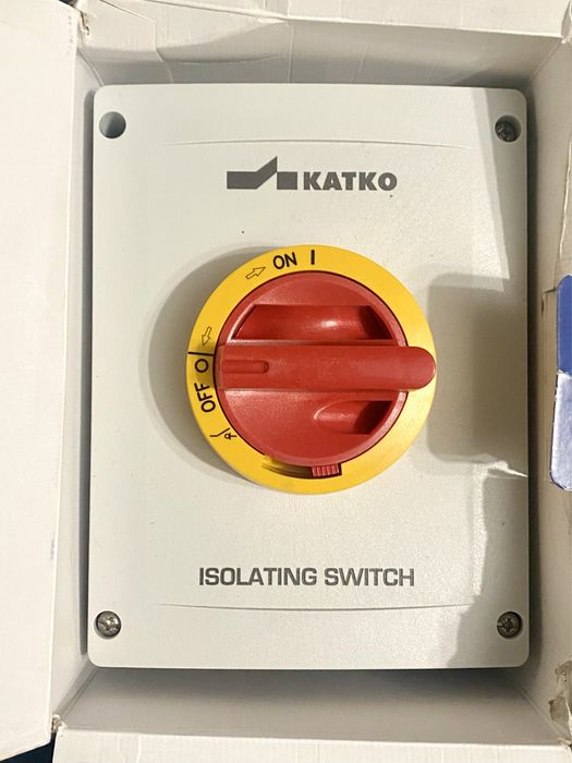 Katko KEM 380U Y/R Wyłącznik 3 - polowy 80A w obudowie IP66; POLYCARB