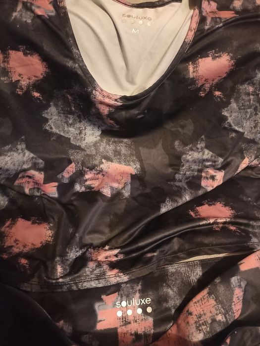 Брендовый костюм для комфорта