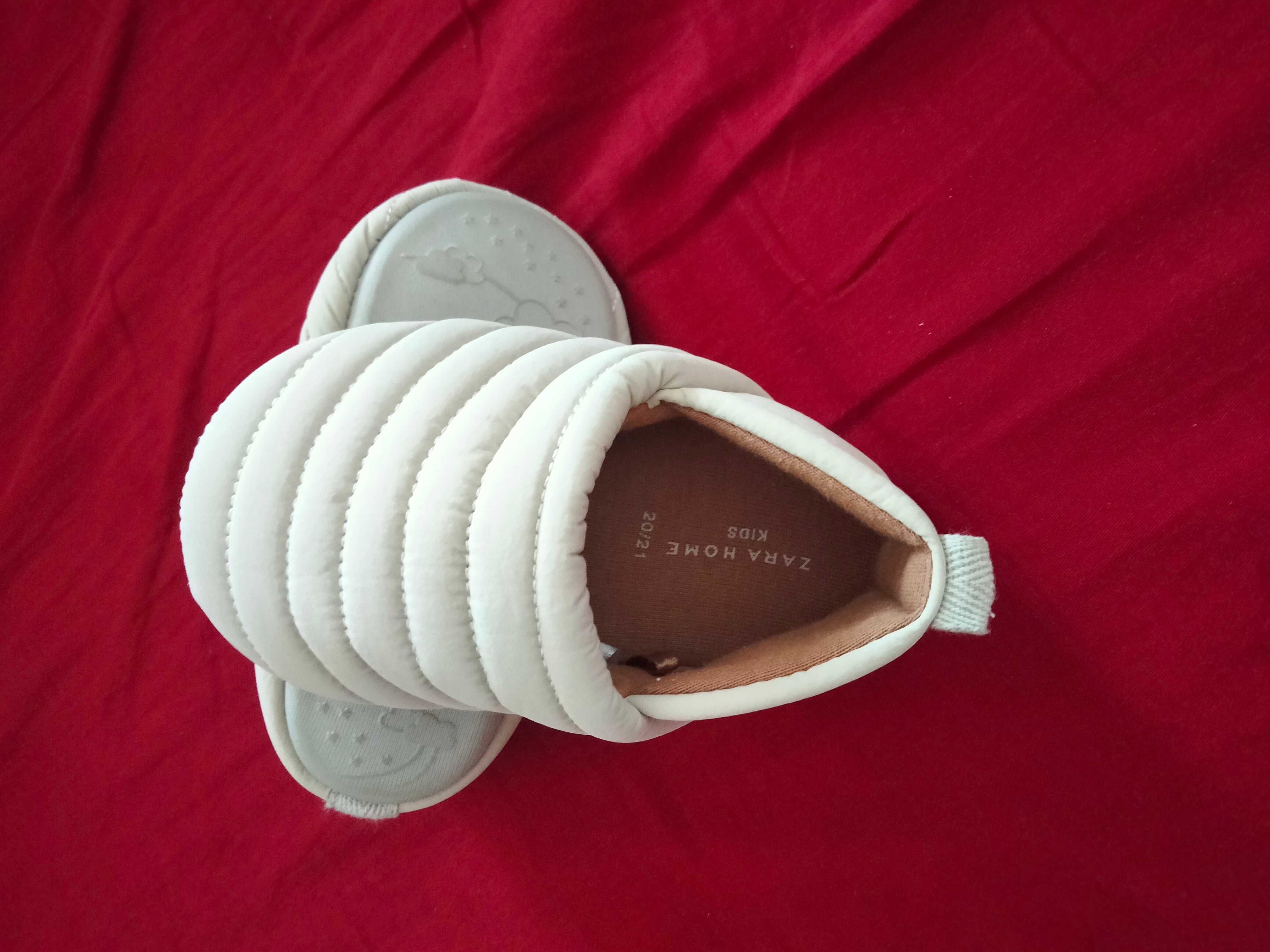 pantufas ZARA  cor cinza