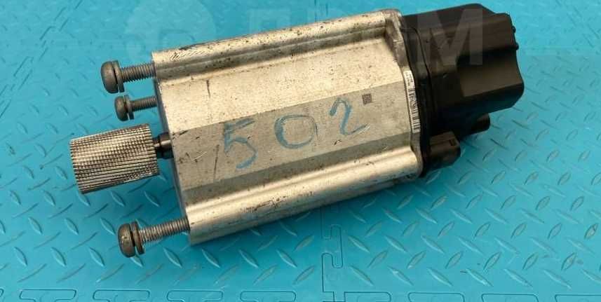 електро Мотор моторчик сервопривод  Рейки BMW 6 F013 F06