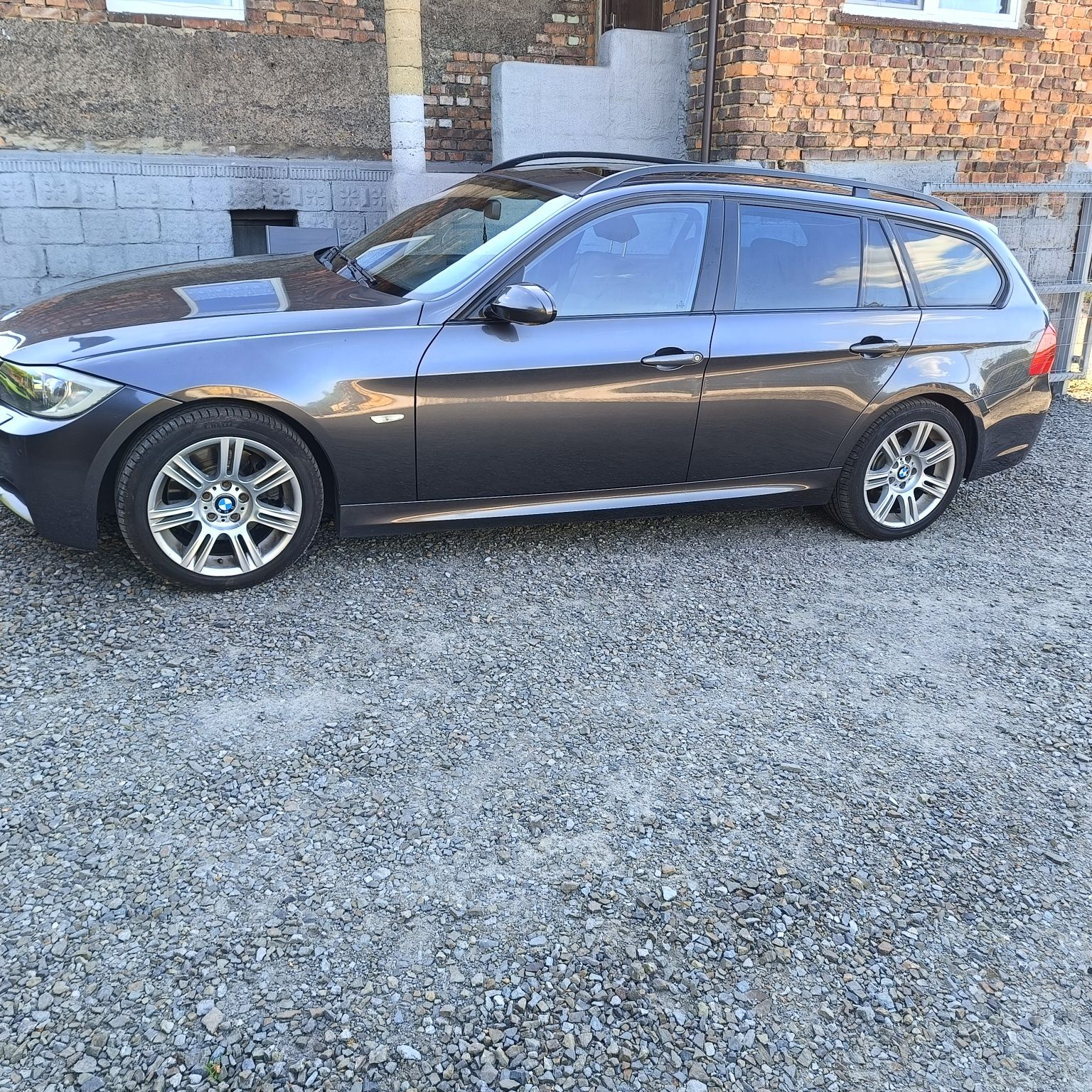 BMW E91 2.5 benzyna /Gaz 218 km x drive