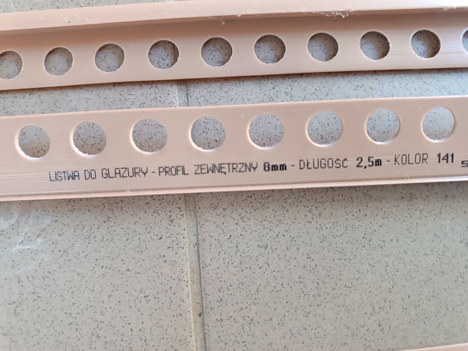 Listwa do glazury płytek zewnętrzna
