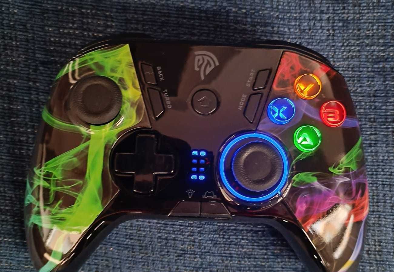 Comando com Led wireless para jogos ps3, pc, switch, android
