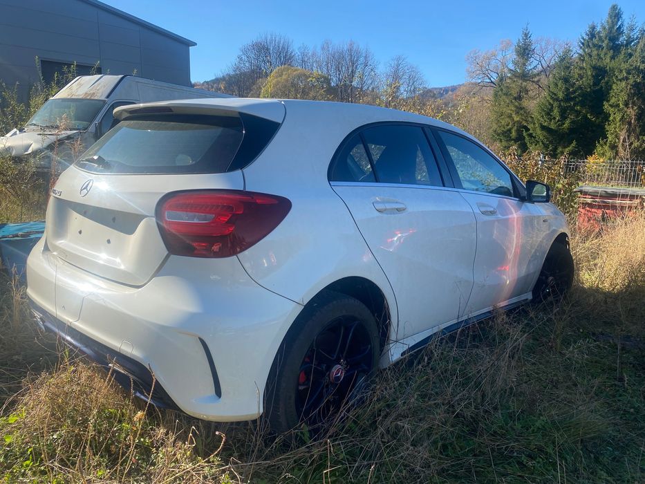 Na części ale w całości