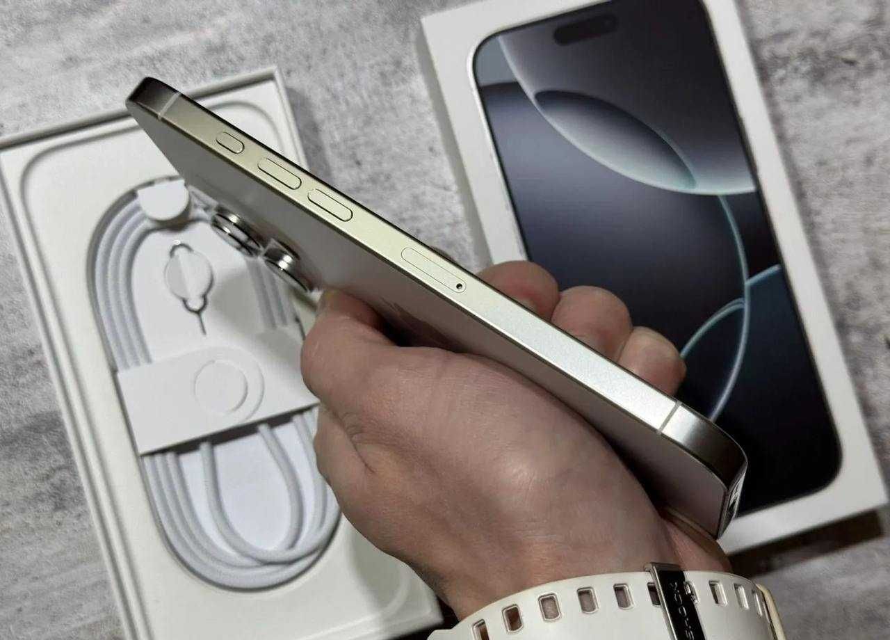 iPhone 16 Pro Max, 256 ГБ