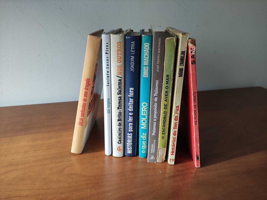 Diversas Colecções de Livros