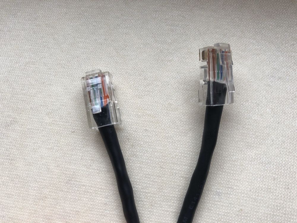 Cabo de rede preto RJ45 - 1,85 m