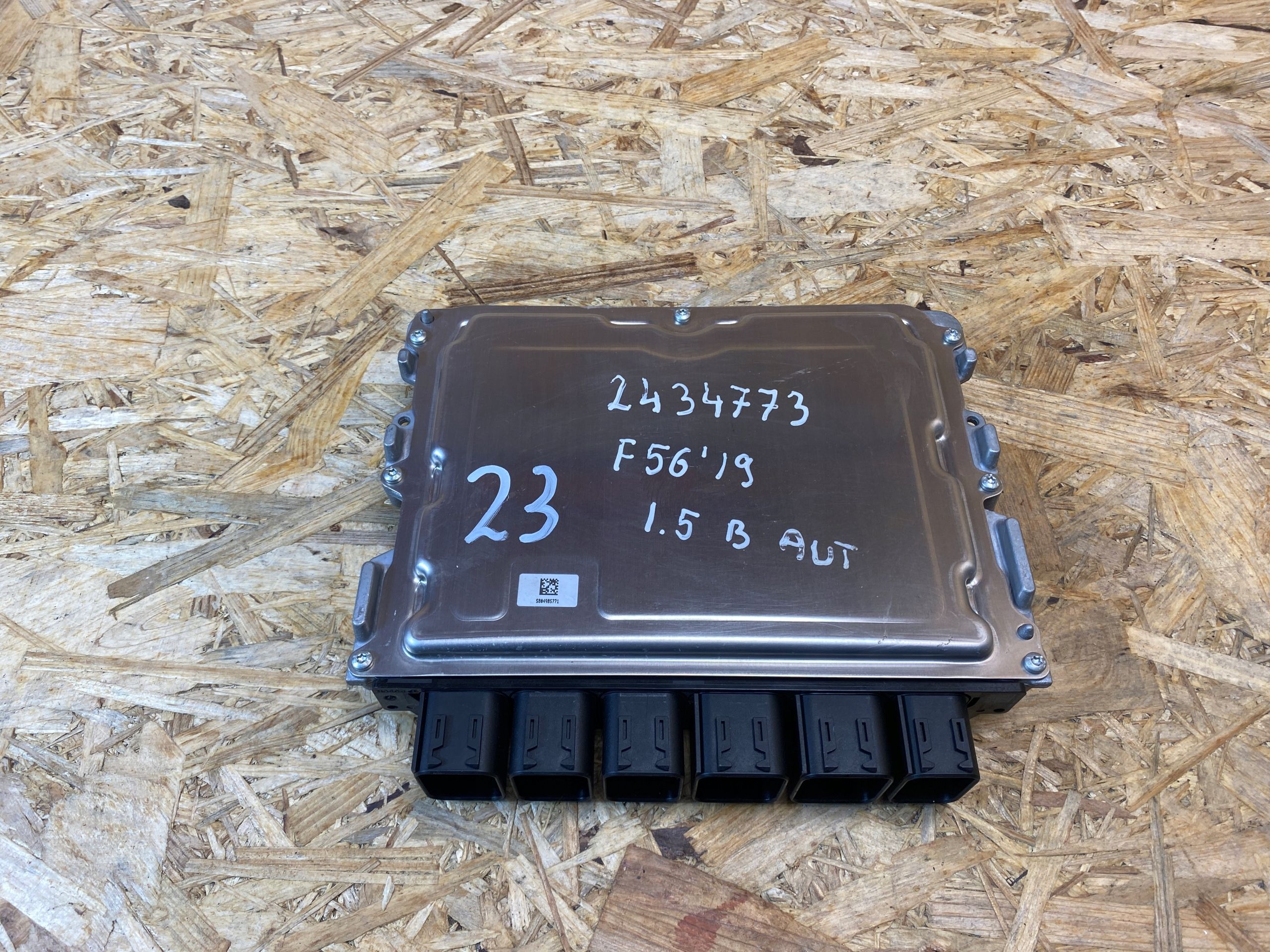 Komputer Sterownik Silnika Ecu Mini F55 F56 F57 1.5I 0261S100DV