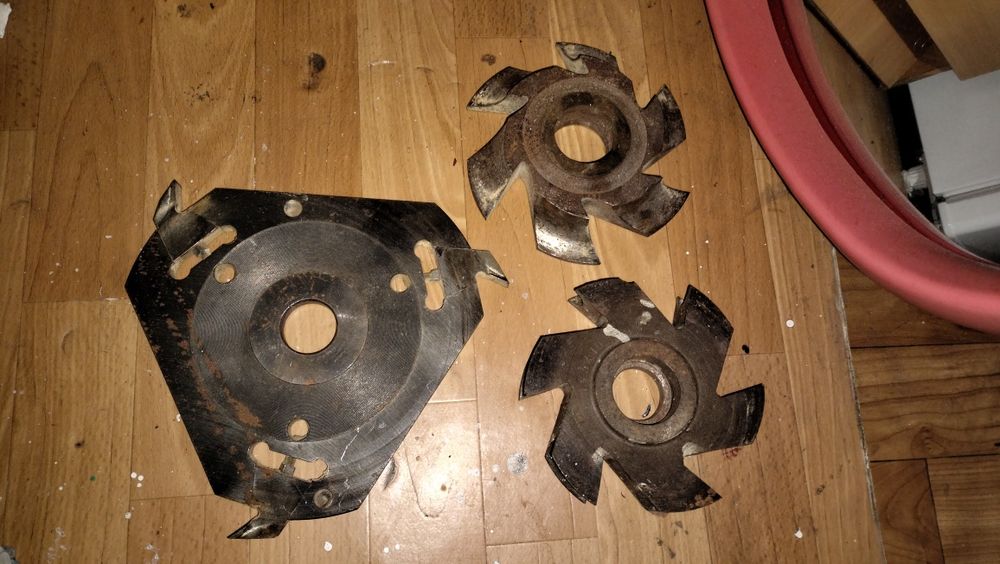 Продам фрізу по дереву