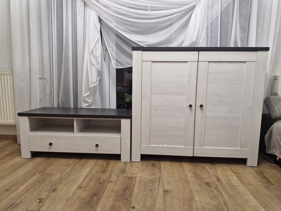 Meble Black Red White. Komoda i szafka RTV