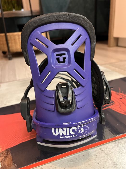 Deska snowboardowa Capita 130 z wiązaniami