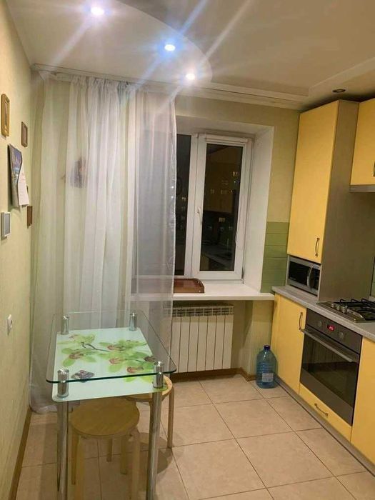 Здам в оренду 1к квартиру на вулиці Зої Гайдай