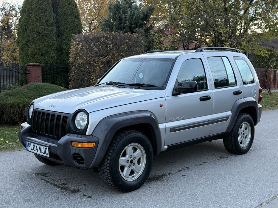 Jeep Cherokee KJ Liberty 2.4b 147km 4x4 2004r Manual Anglik V5C Hak