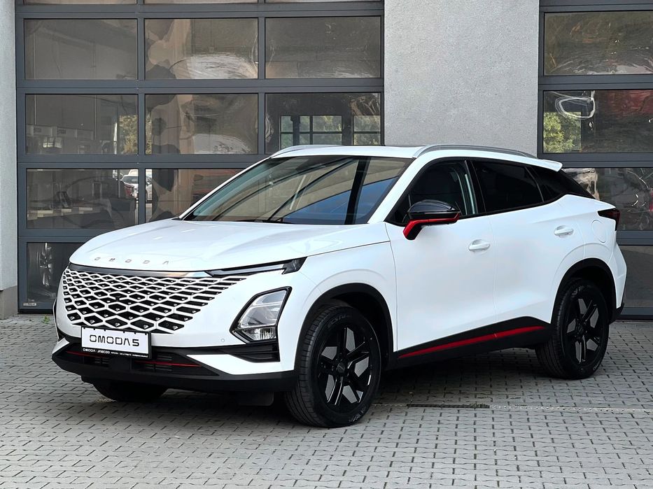 Omoda 5 Rabat 5600 zł • 1.6 T-GDI 147 KM • Automat • Premium • Gwarancja 7 lat