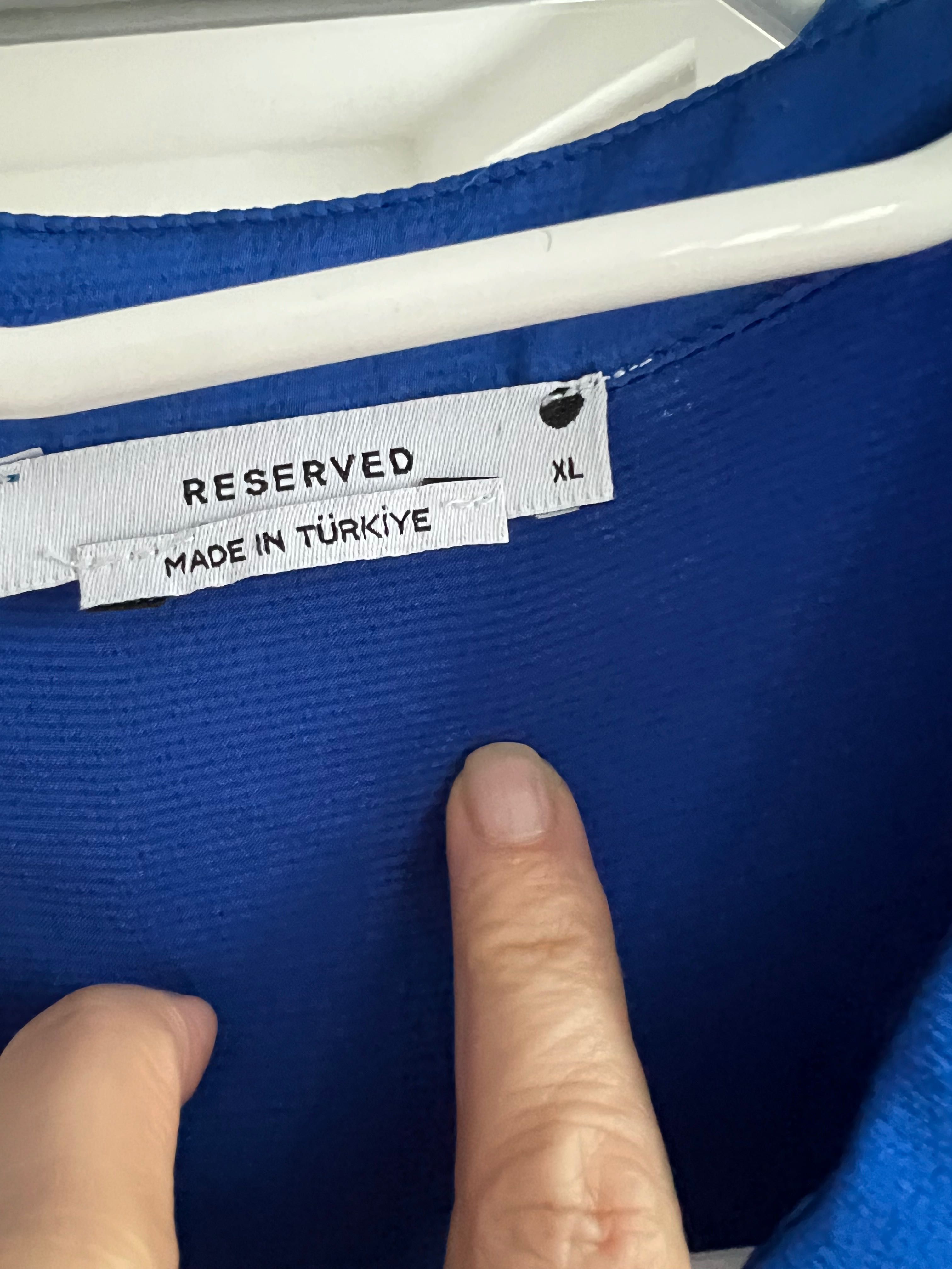 Sukienka Reserved