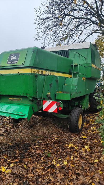 Комбайн John Deere 1075