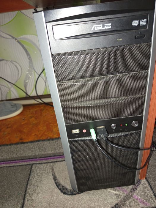 Комп'ютер для навчання і ігор