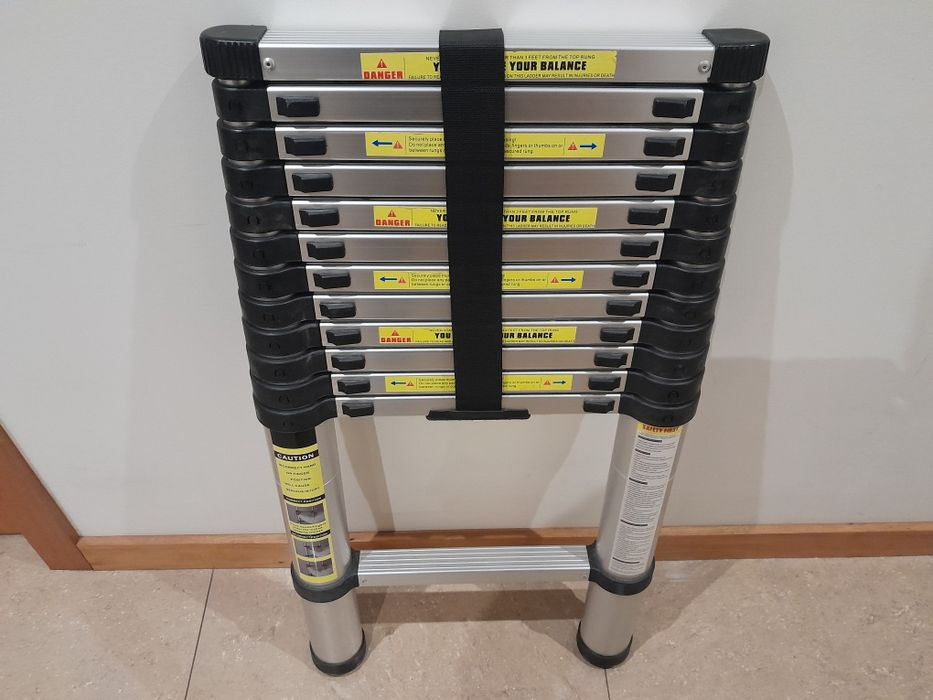 Escada de alumínio  3.80 m