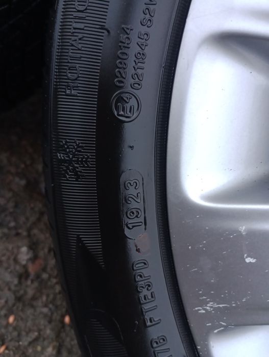 Зимова гума 195/50R16 гарний стан 2023