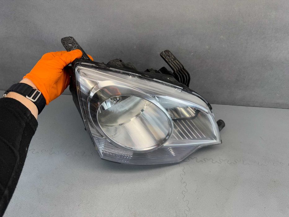 Opel Antara Lampa Przód Przednia Prawa Europa Kompletna Stan BDB