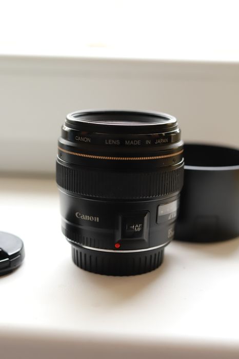 Продам обʼєктив CANON EF 85MM F/1.8 USM