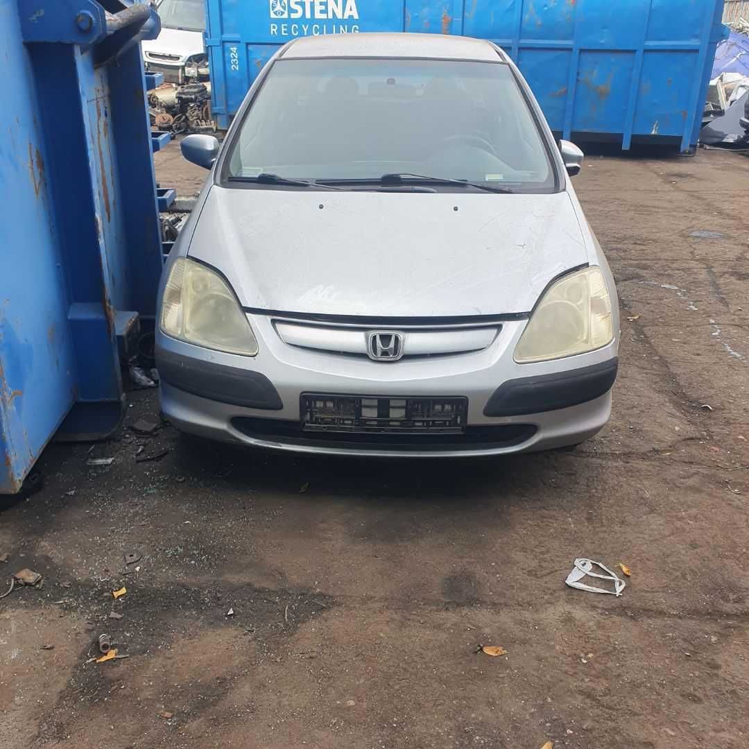 Honda Civic VII 2001r.-2006r. 5 drzwi kolor srebrny na części