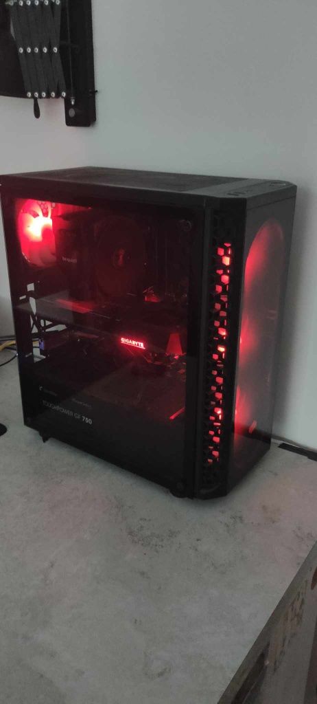 Komputer gamingowy i7 rtx 3060 Stan Idealny