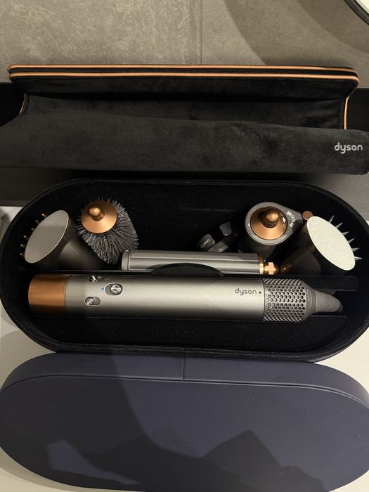 Стайлер Dyson airwrap complete long.В подарок Чехол и расческа