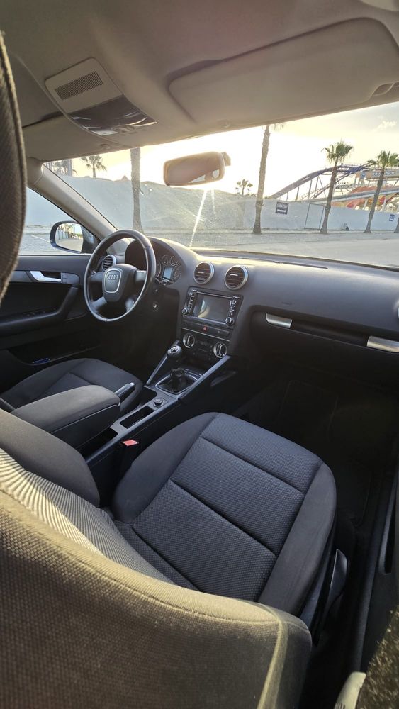 Vende se audi a3 1.6 tdi muito bem + opel zafira 1.6 gasolina 2004