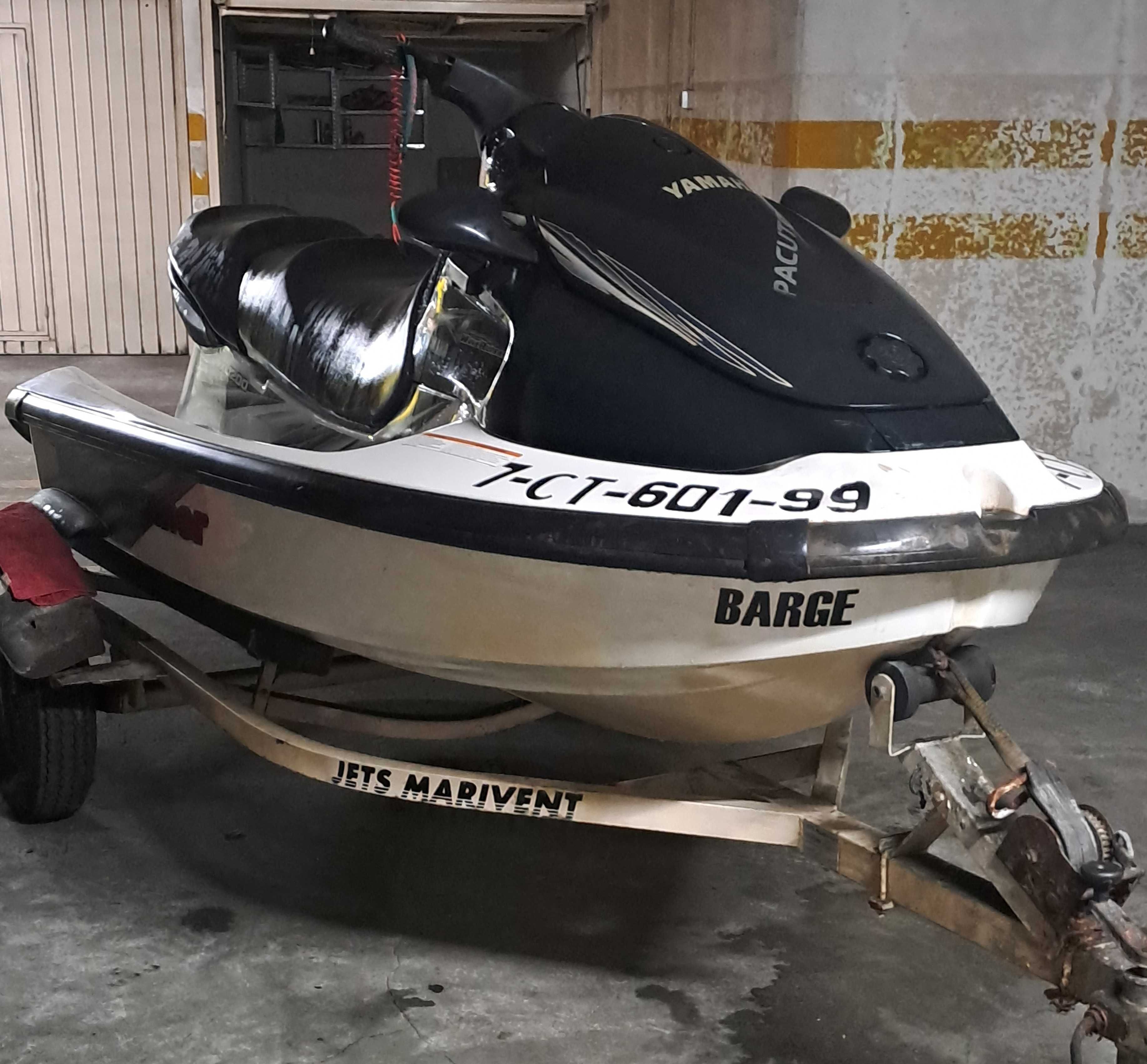Yamaha Waverunner XL1200 Três Lugares
