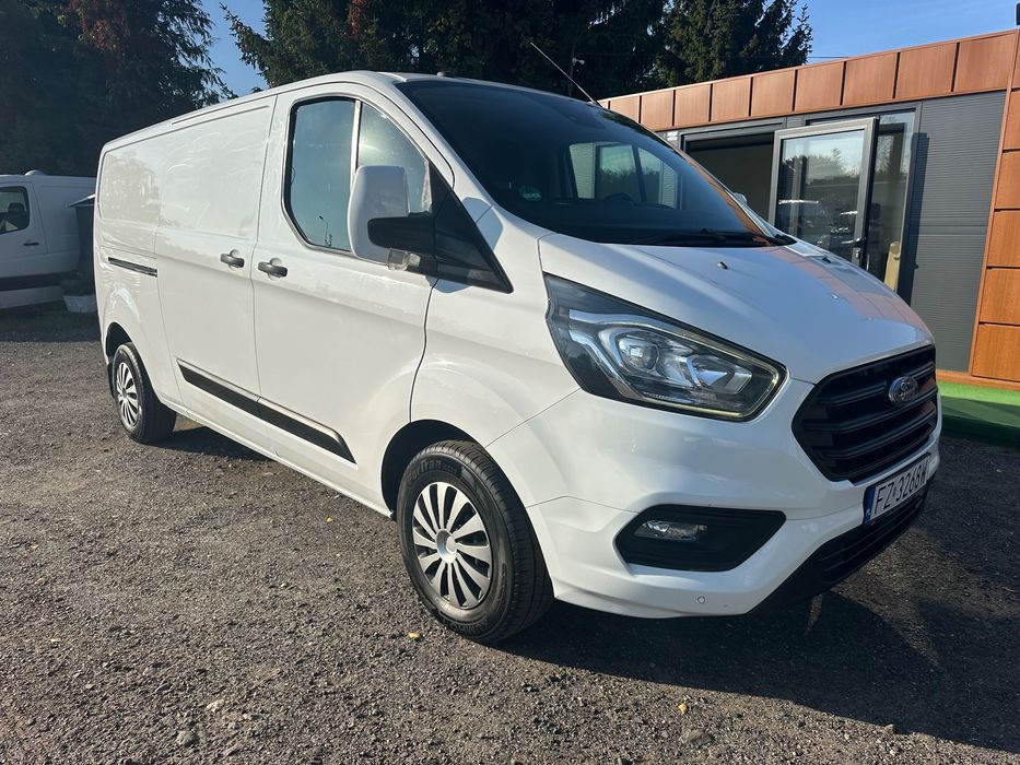 Ford Transit Custom 2018r 130ps Long stan extra klima tempomat  Hak 2700kg