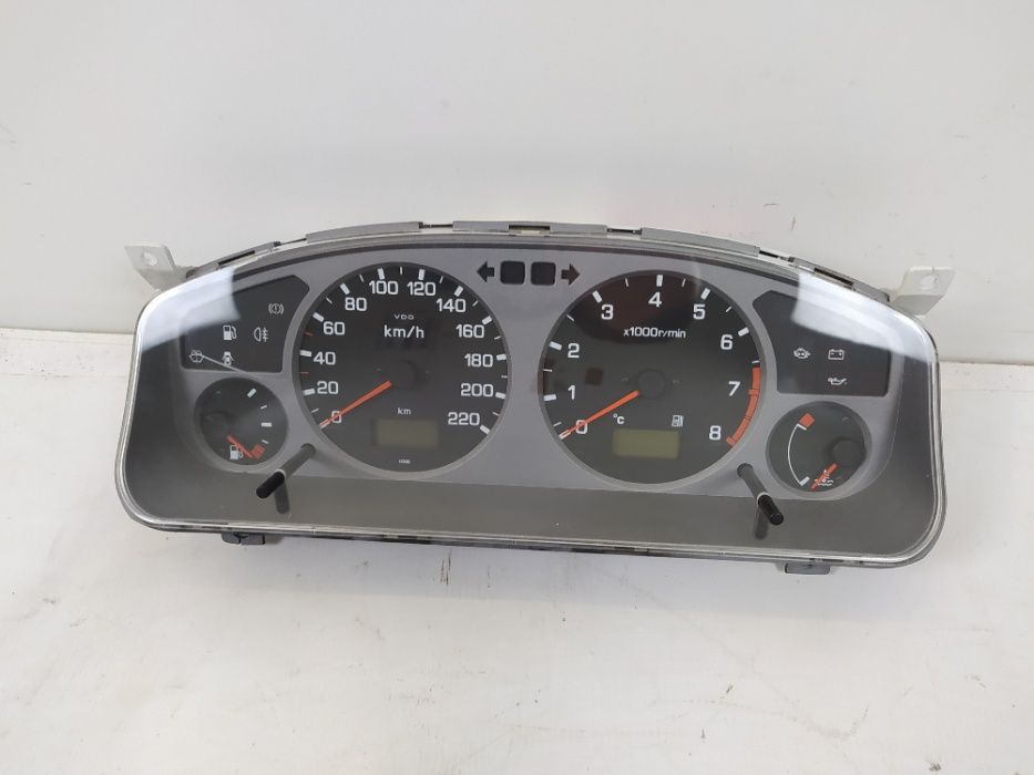 Licznik Zegary Prędkościomierz Obrotomierz Nissan Primera P11 2.0 TD