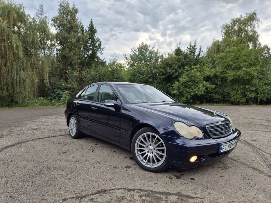 Mercedes Benz W203 2.2 CDI C-class