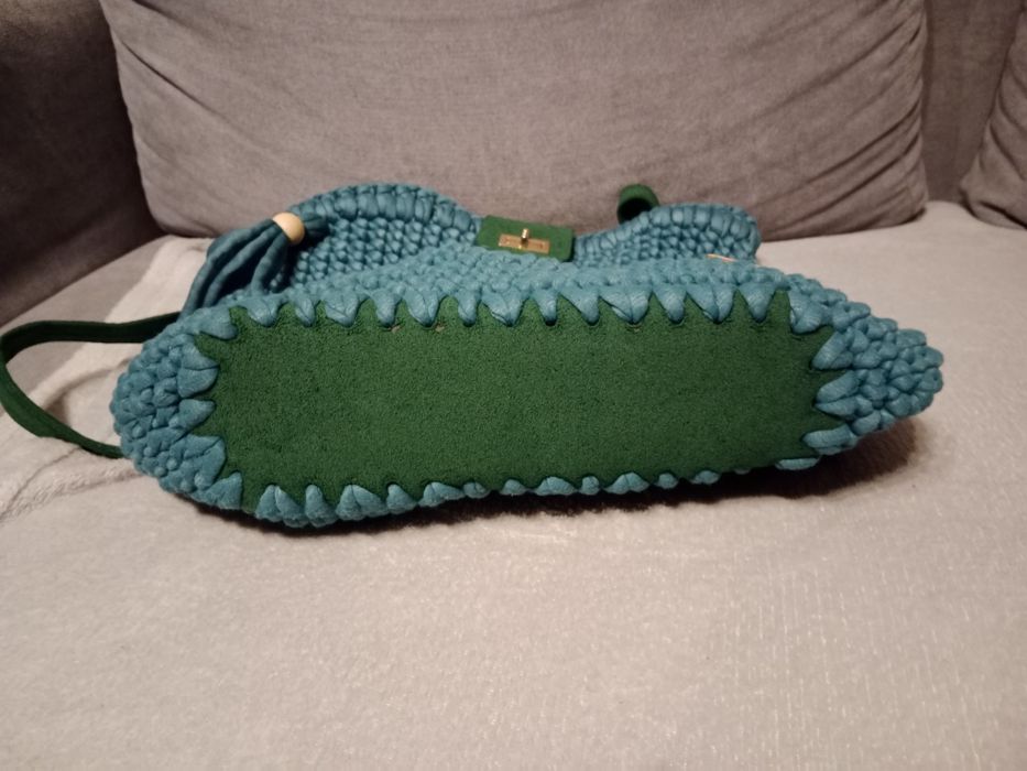 Torebka robiona na szydełku