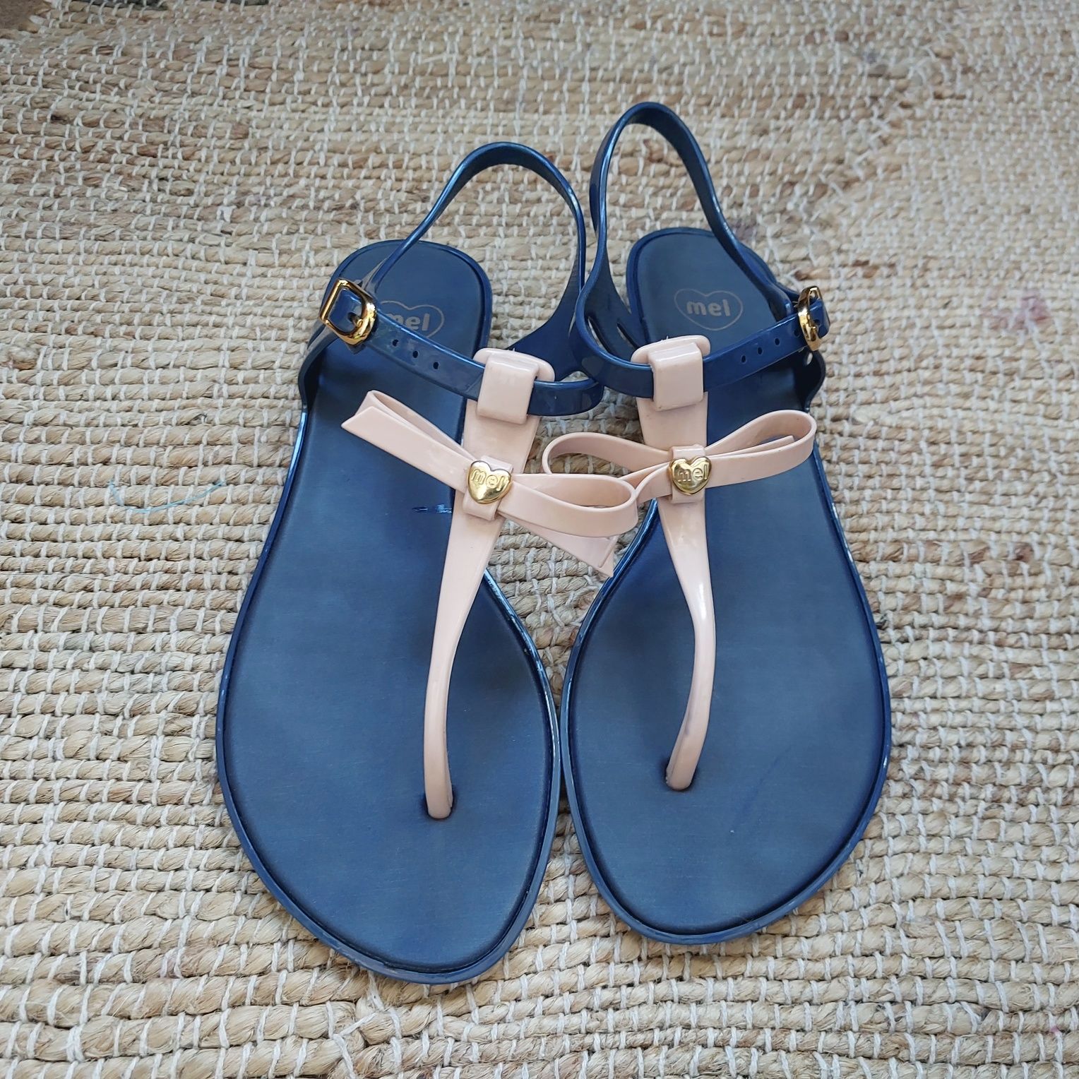 Sandałki Melissa w rozmiarze 37