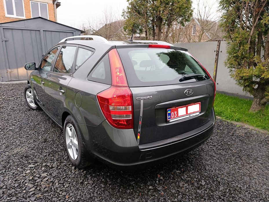 Продам Kia Ceed 2011р.в 1.4 Бензин. Авто Свіжопригнане з Німетчини.