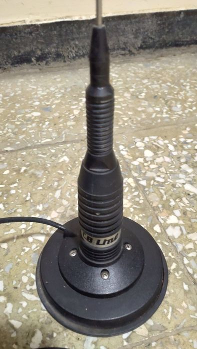 Antena CB ML145 na szerokiej podstawie magnetycznej