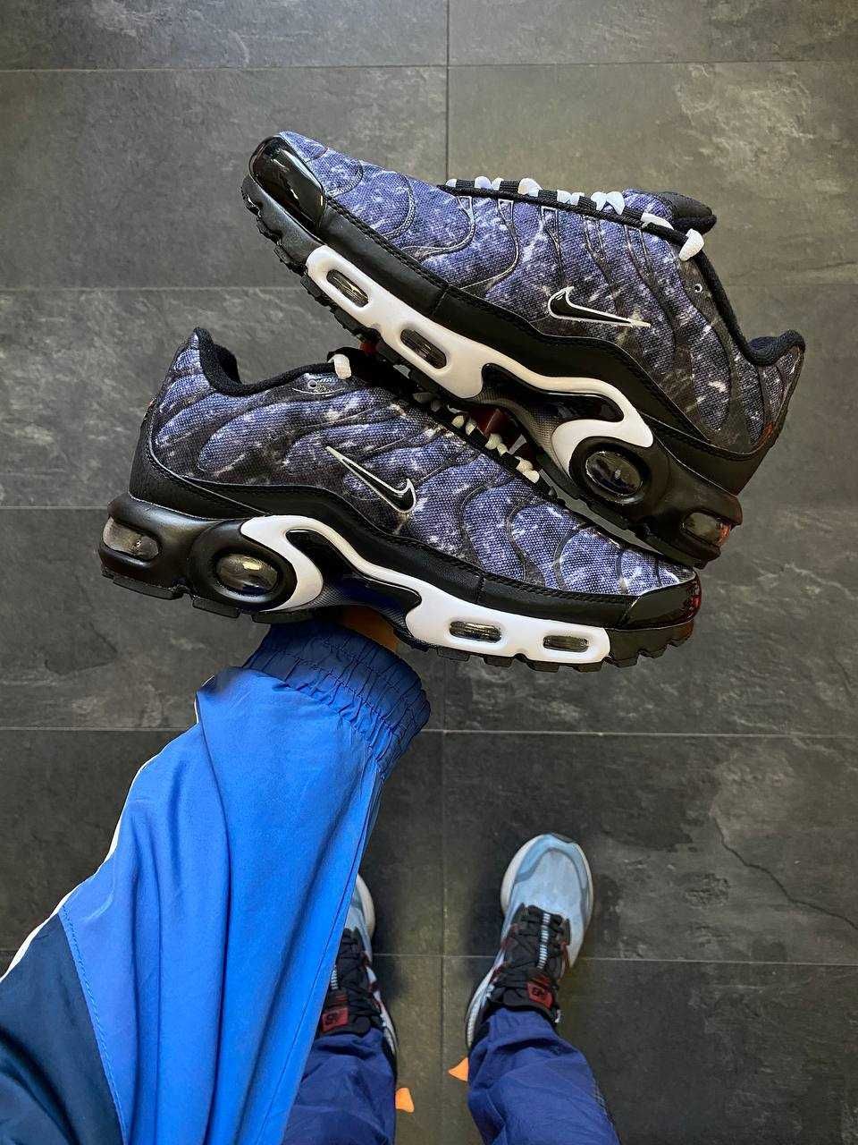 Мужские кроссовки Nike Air Max TN Plus кросівки найк аир макс тн плюс